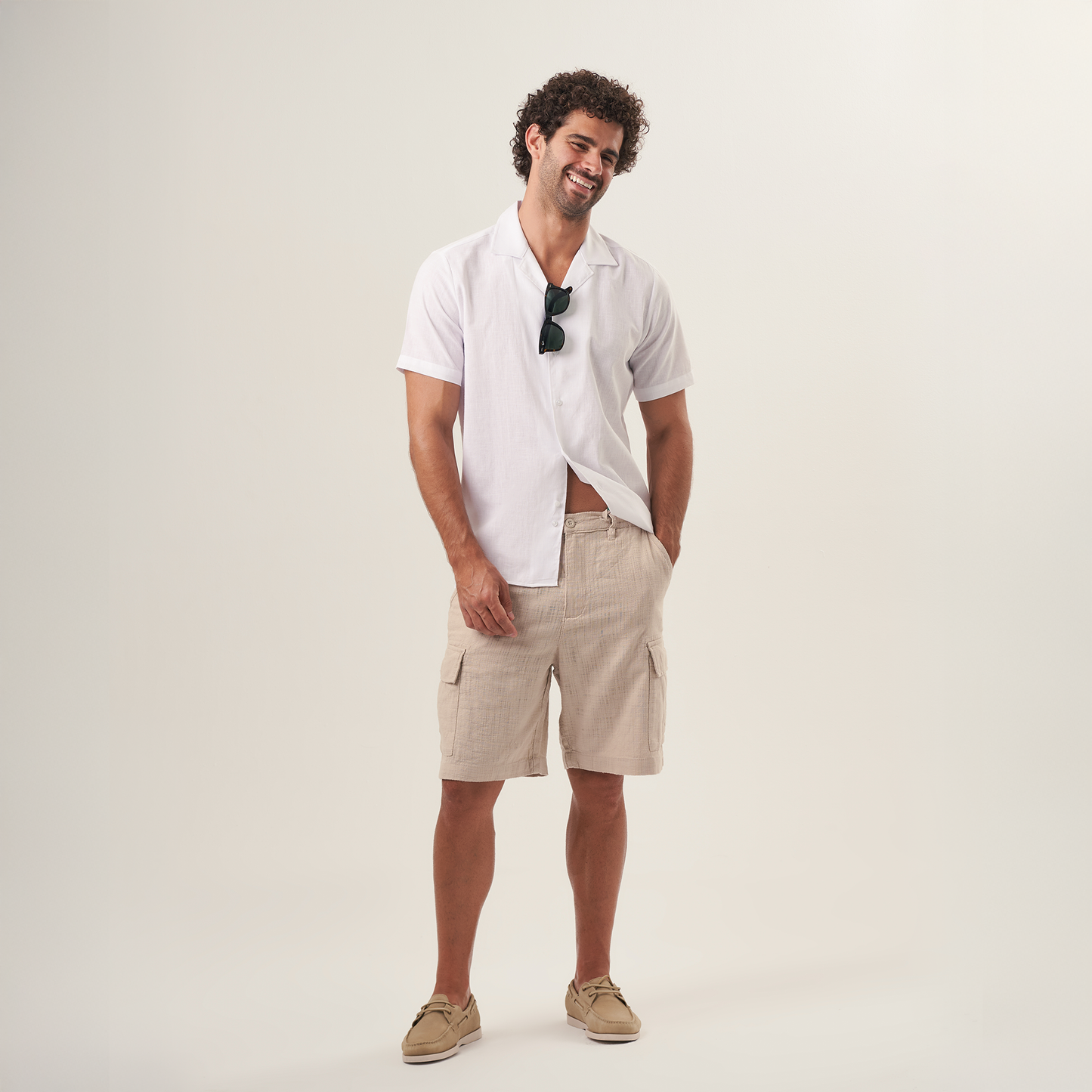 White Cuban Collar Shirt – Short Sleeve